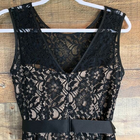 Betsy & Adam David’s Bridal Black Lace Sleeveless A-line Dress SZ 6 - Picture 6 of 11